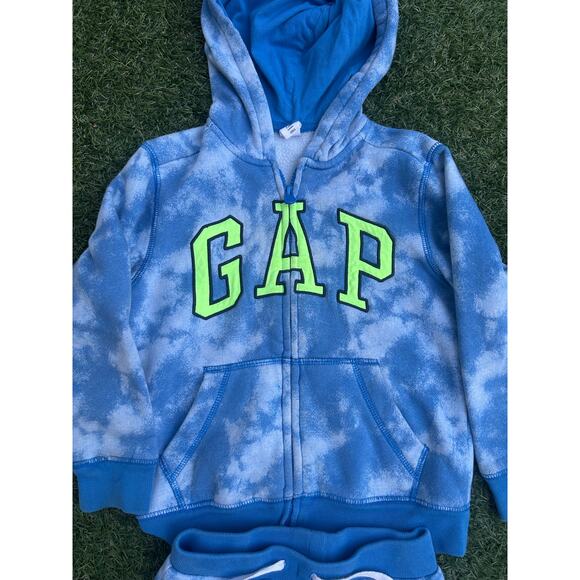 Gap Kids 2-Piece Sweatsuit – Blue Cloud Print – Toddler Size 5 - Picture 2 of 5